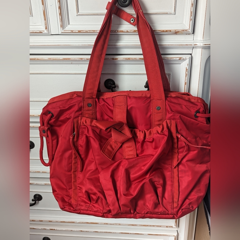 Lululemon Om Tote